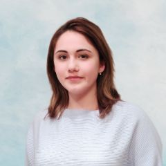 Шмелева Елена