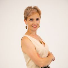 Усова Мария