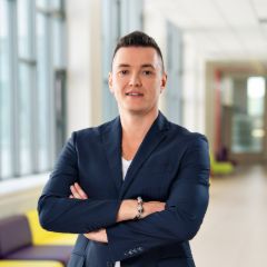 Камилов Роман