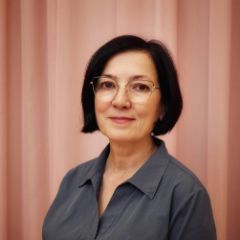 Яхненко Елена