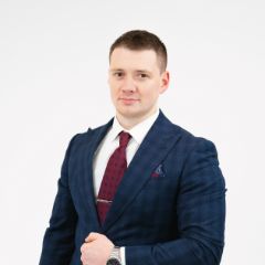 Меркулов Артем